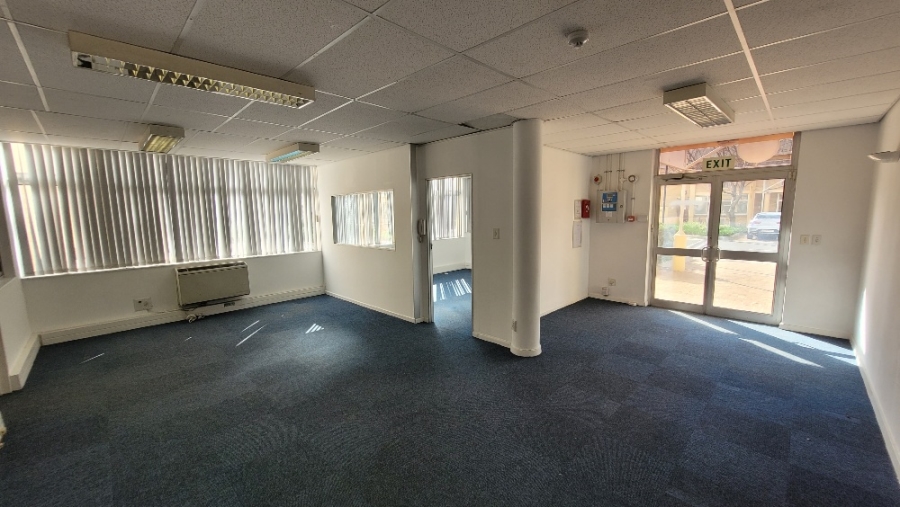 To Let commercial Property for Rent in Montague Gardens Western Cape